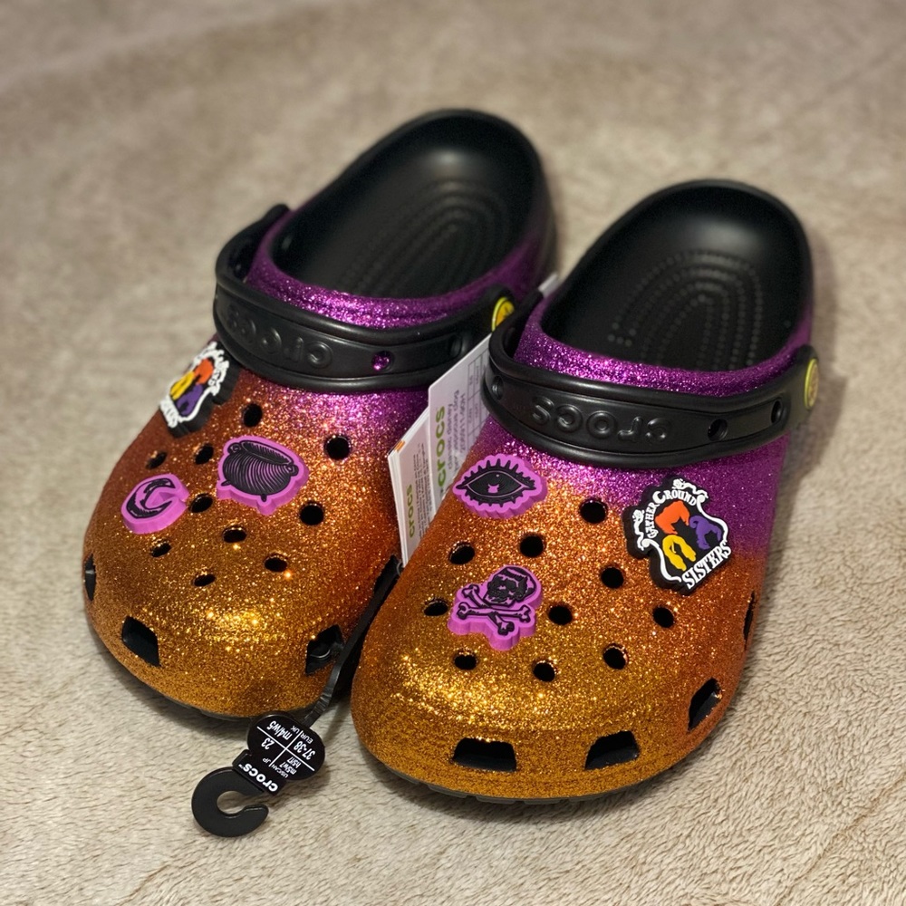 SOLD: Disney Hocus Pocus Crocs Size 7W / 5M